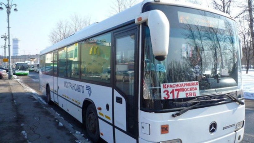 Порядка 55 дополнительных автобусов запустят на 16 маршрутах между Подмосковьем и Москвой