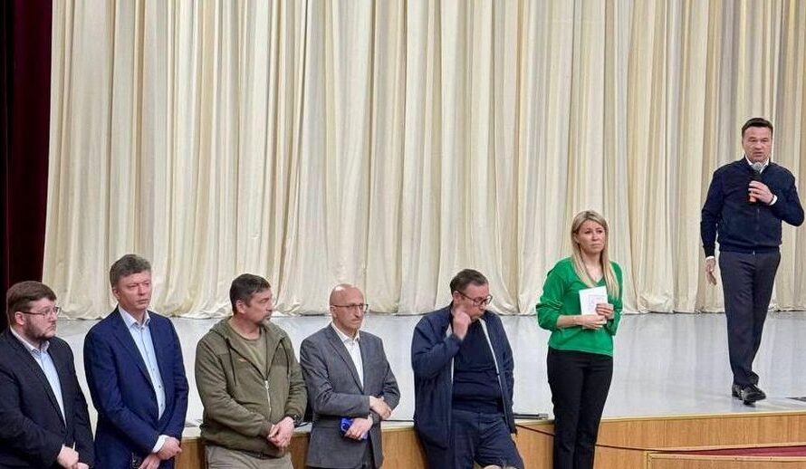 Губернатор провел  обещанную встречу с жителями  Селятино